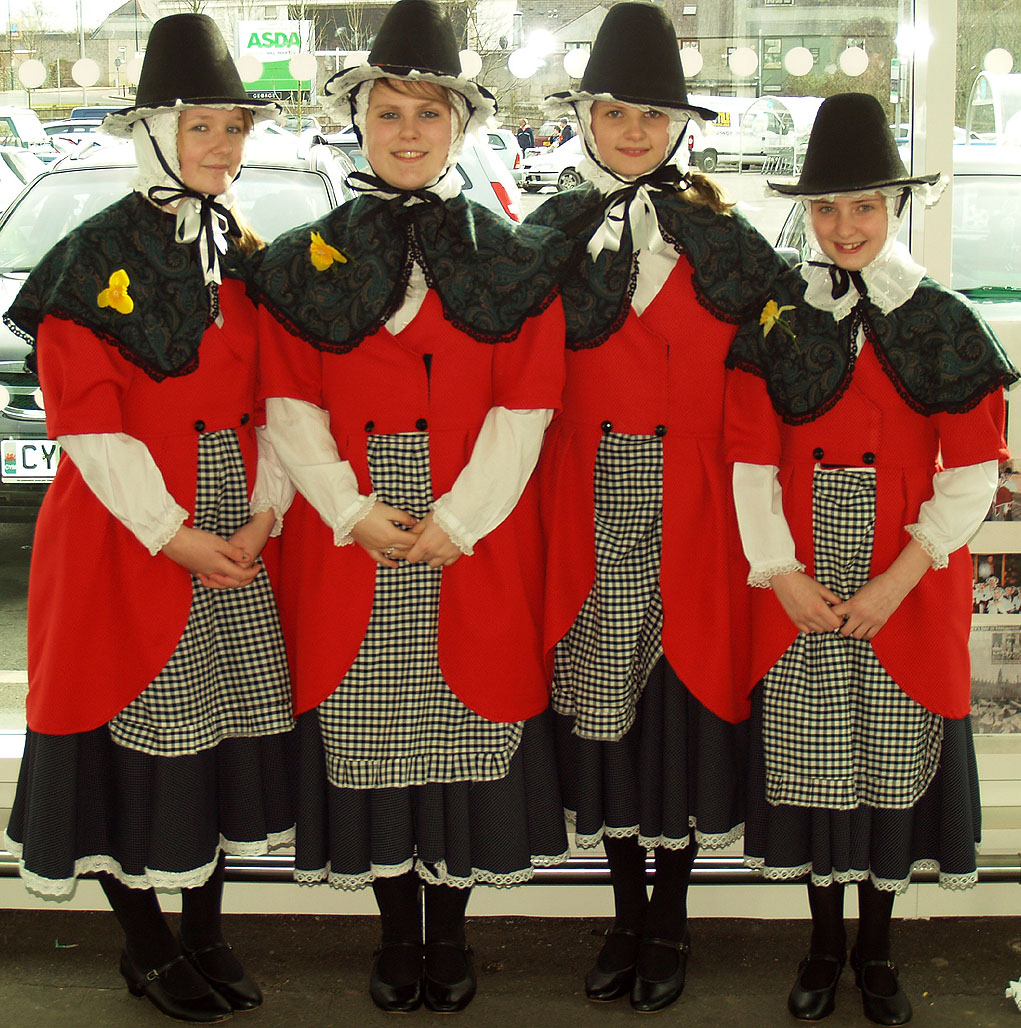 Traje online tipico ingles